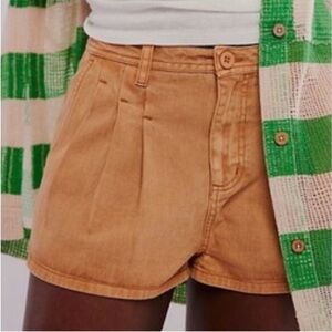 Free People 2 Shorts Nora Mini Trouser Shorts 100% cotton tan pockets pleats
